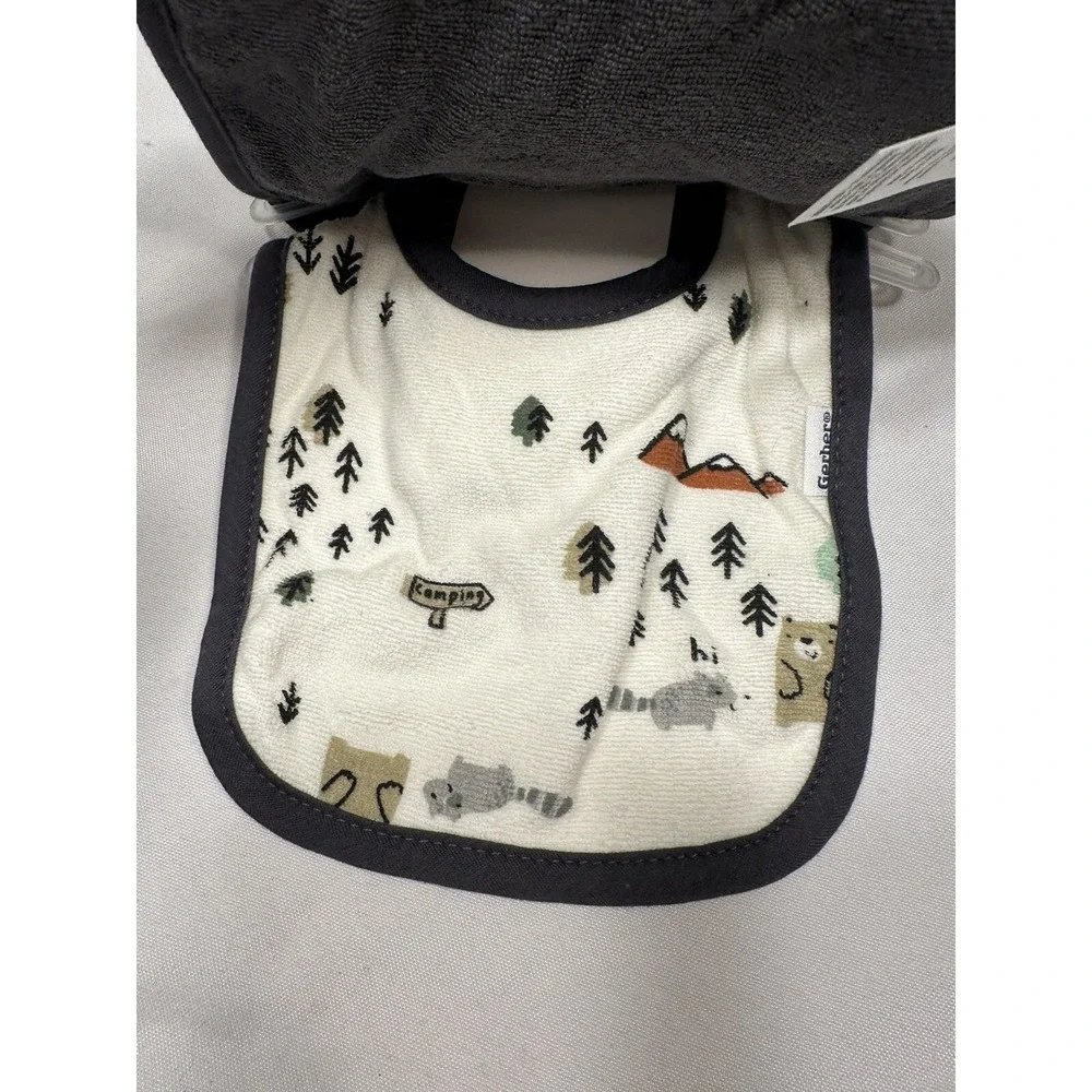 gerber 3 pack camping bibs‎ 0-6 months